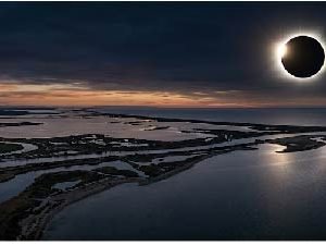 ECLIPSE TOTAL DEL SOL