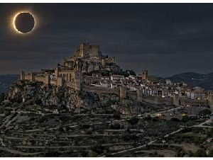 ECLIPSE TOTAL DEL SOL EN MORELLA
